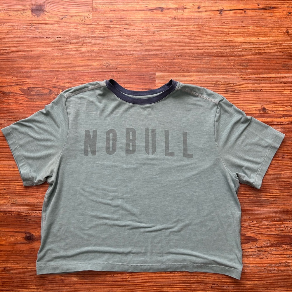 NOBULL Women’s Cropped T